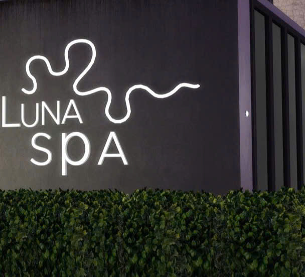 Phiếu tặng 2 buổi khi đăng kí gói 10 buổi gội đầu tại Luna Spa